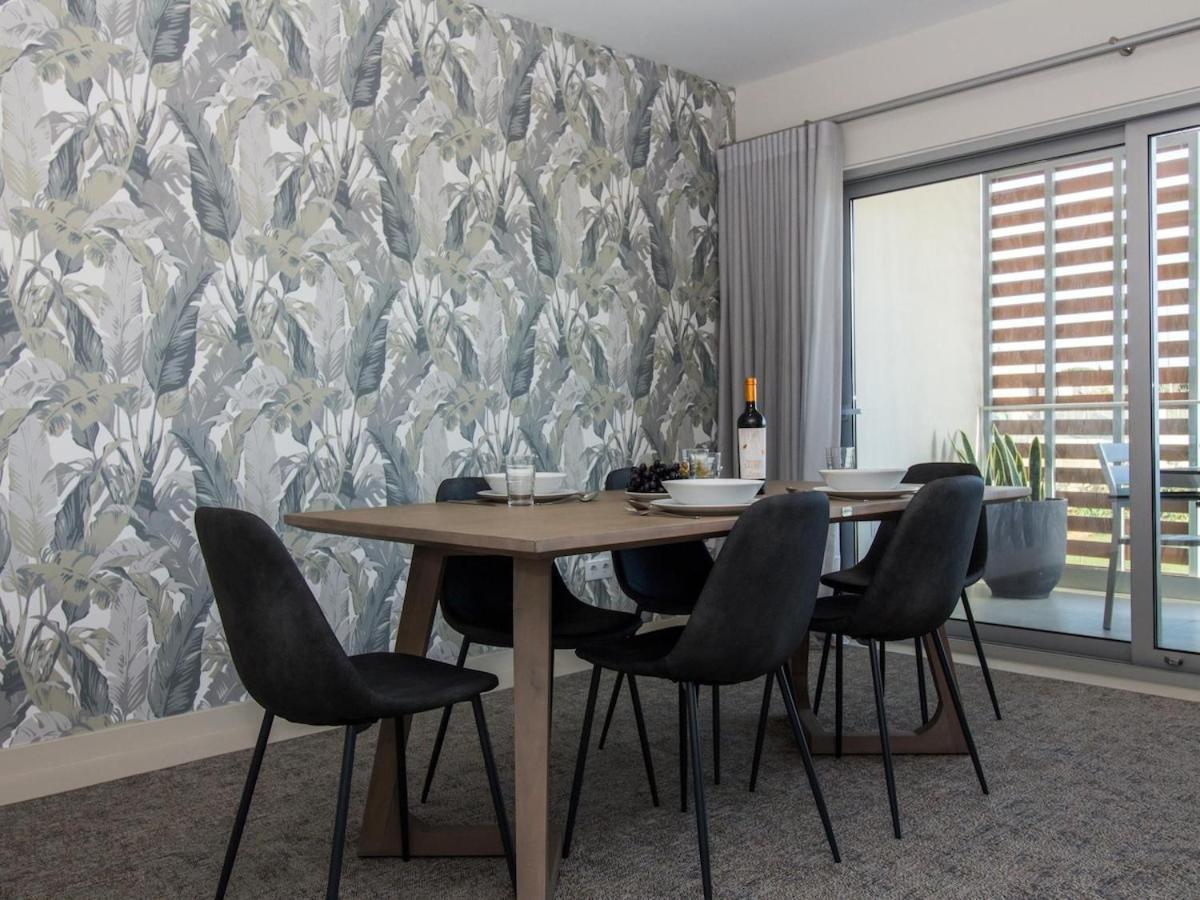 Green C Apartment - Luxurious & Playground & Garage البوفيرا المظهر الخارجي الصورة