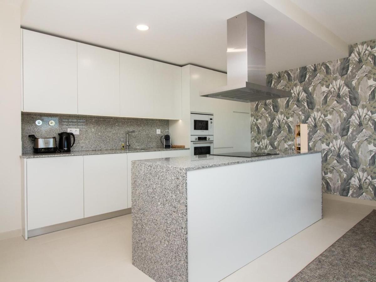 Green C Apartment - Luxurious & Playground & Garage البوفيرا المظهر الخارجي الصورة